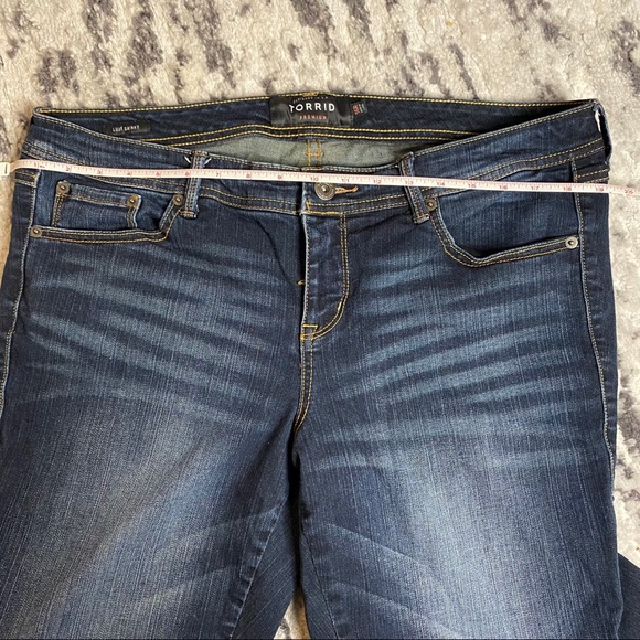 Torrid Luxe Skinny Jeans Sz 16R - Picture 7 of 7